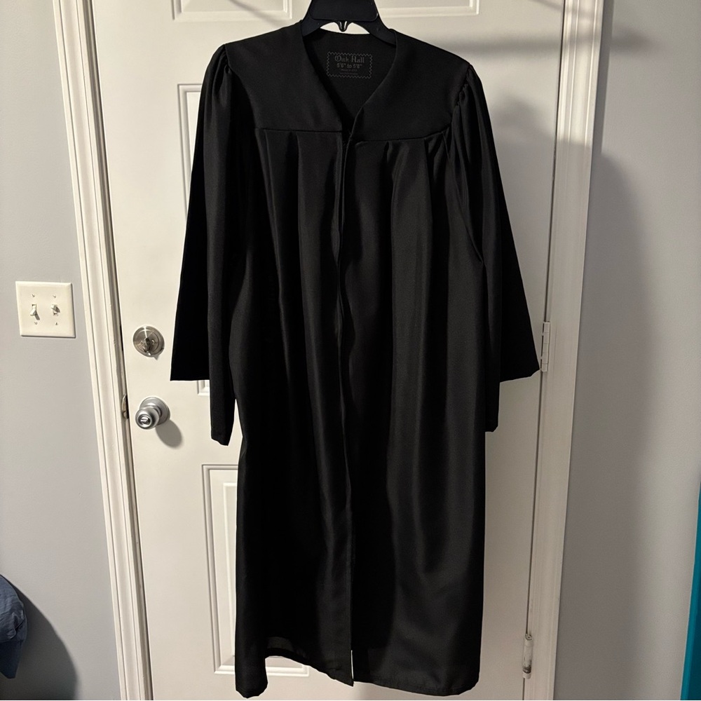 Black Graduation Gown